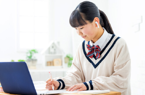 24時間自発的に学べる映像授業